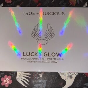 True + Luscious Lucky Glow Highlighter Palette